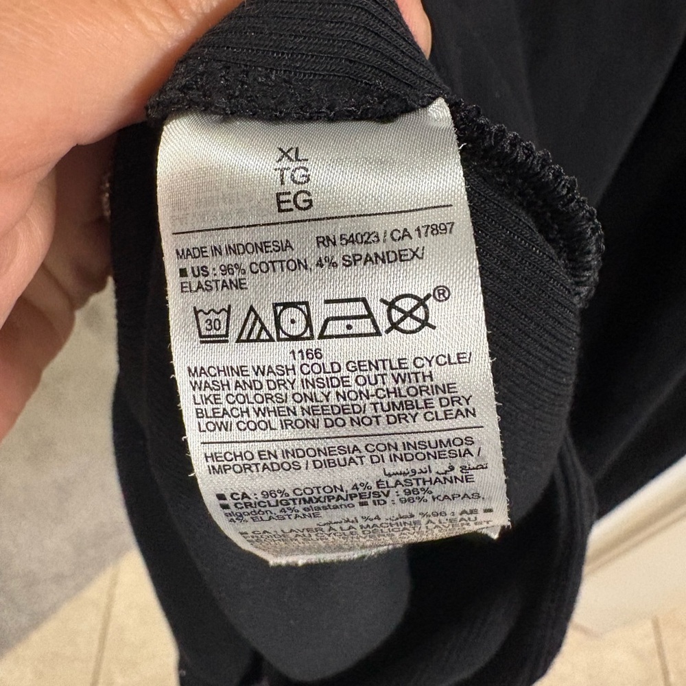 🖤 Old Navy Maternity/Nursing T-Shirt Dress | Size XL | Midi Black Dress - Picture 6 of 7